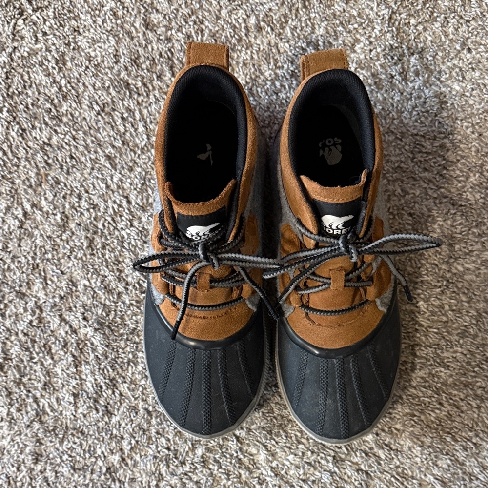 Sorel Out N About IV Classic Women’s Waterproof Boot- Taffy, Dove Color